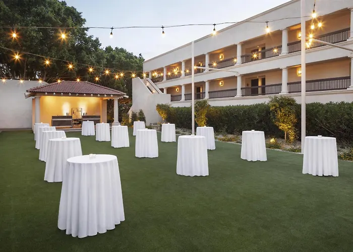 The Scottsdale Resort & Spa, Curio Collection By Hilton
