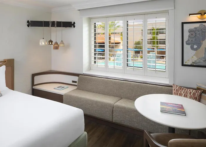 The Scottsdale Resort & Spa, Curio Collection By Hilton